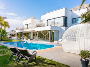 Grandes apartamentos de lujo en una casa con piscina en Javea